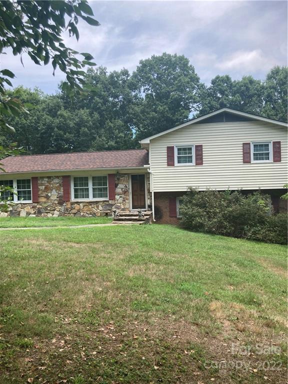 Homes for Sale with Private Pool Albemarle, NC