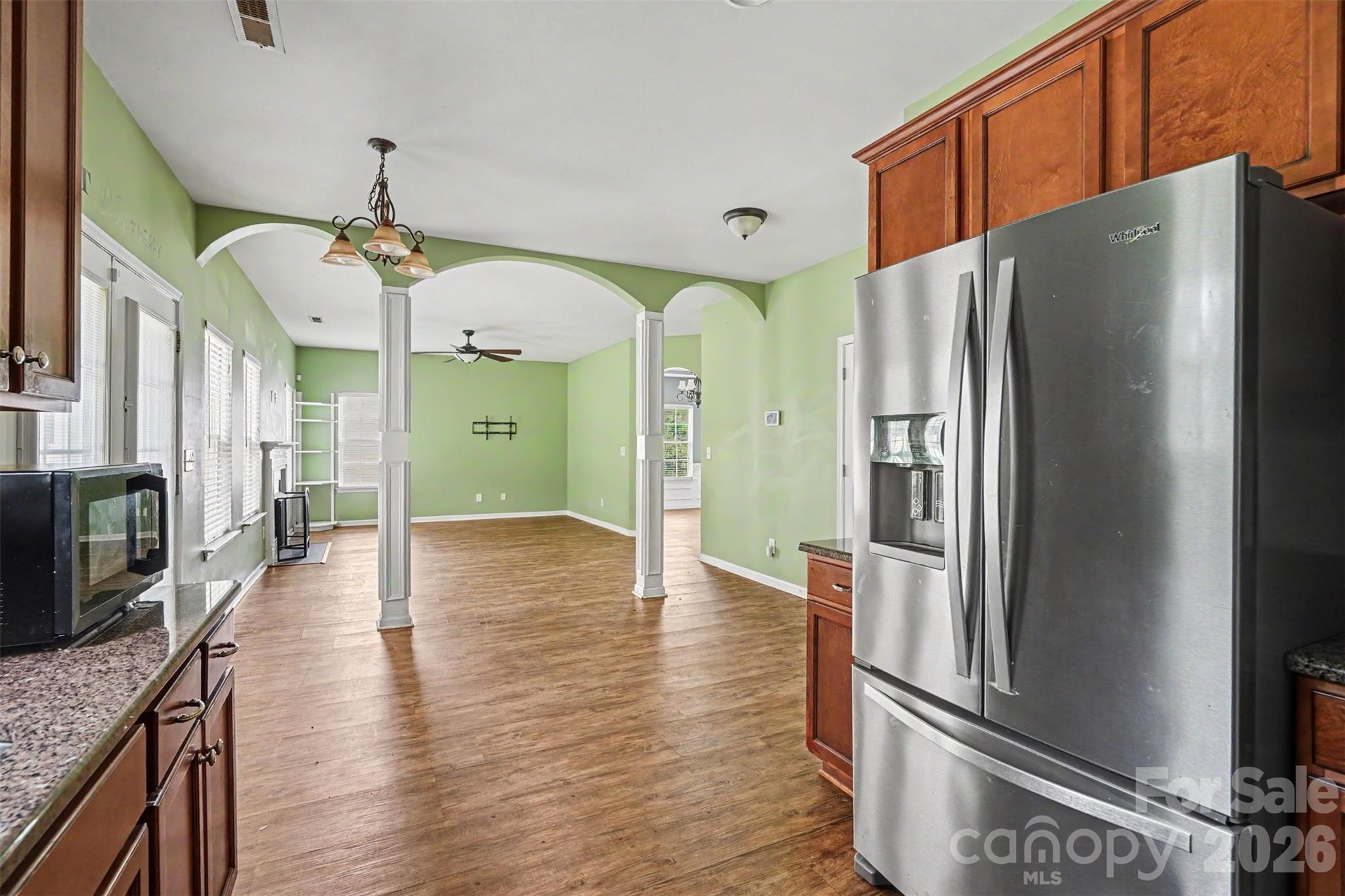 Image 9