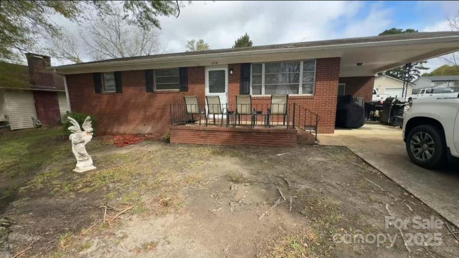 2218 W Fifth Avenue Gastonia, NC 28052
