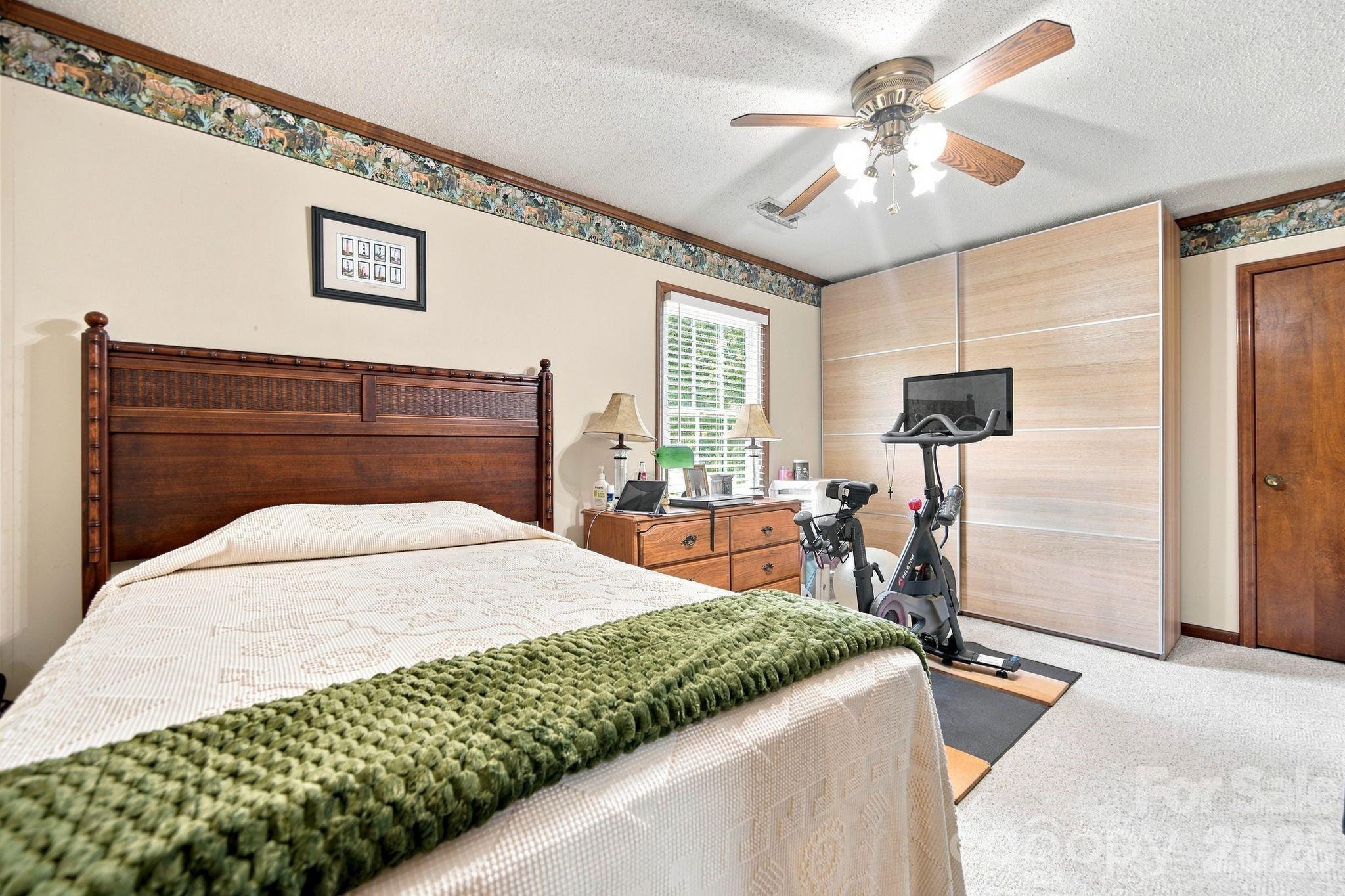 Image 32