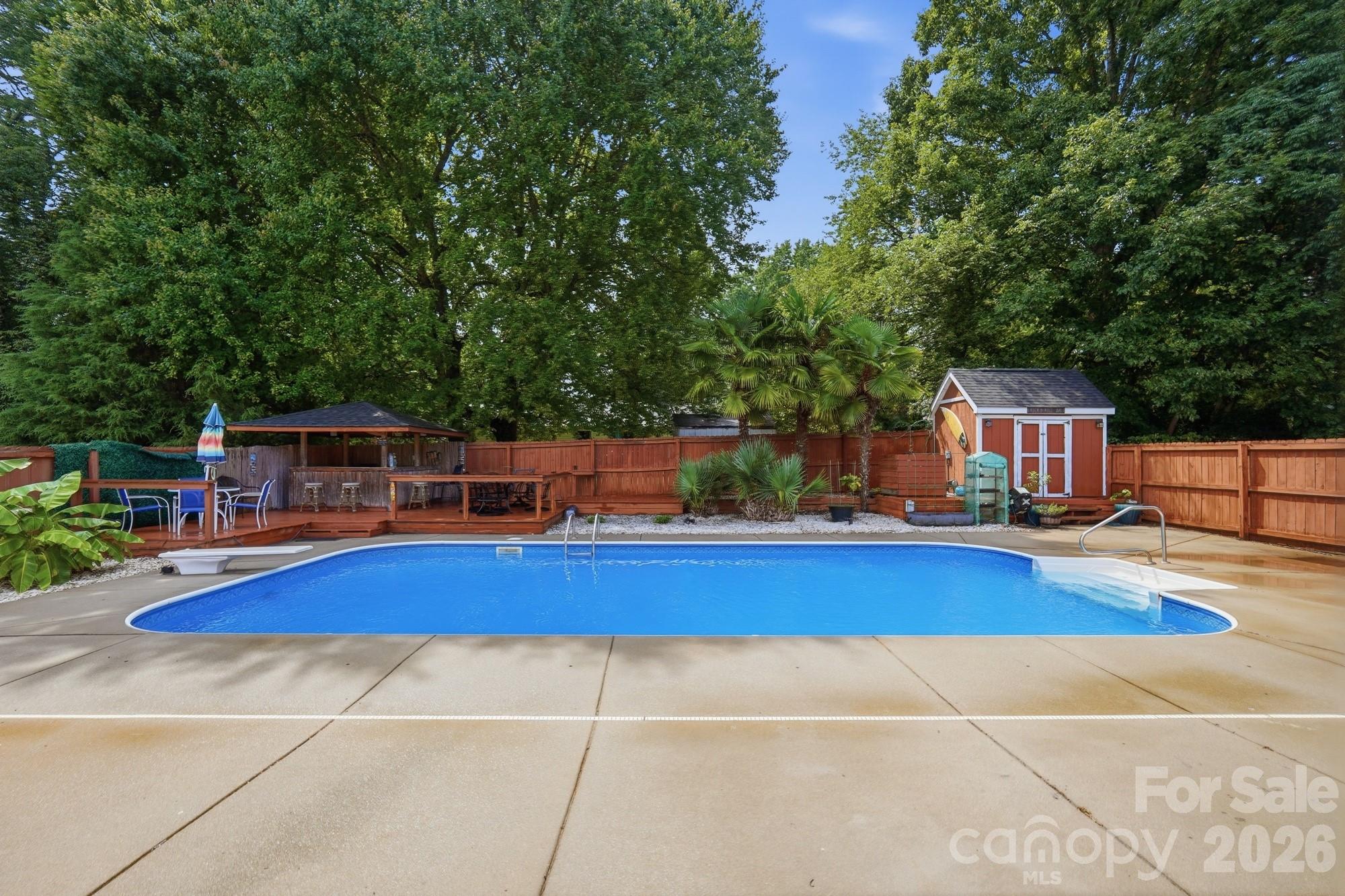 Image 40