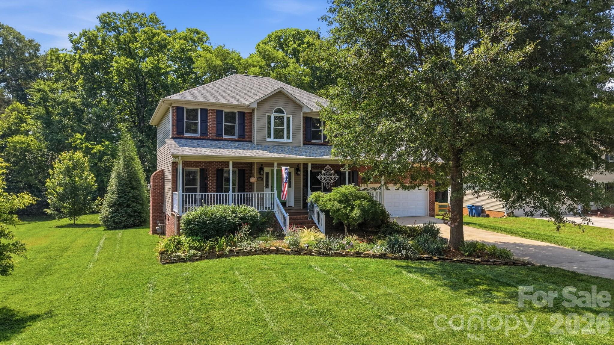 8513 Middleton Circle Harrisburg, NC 28075
