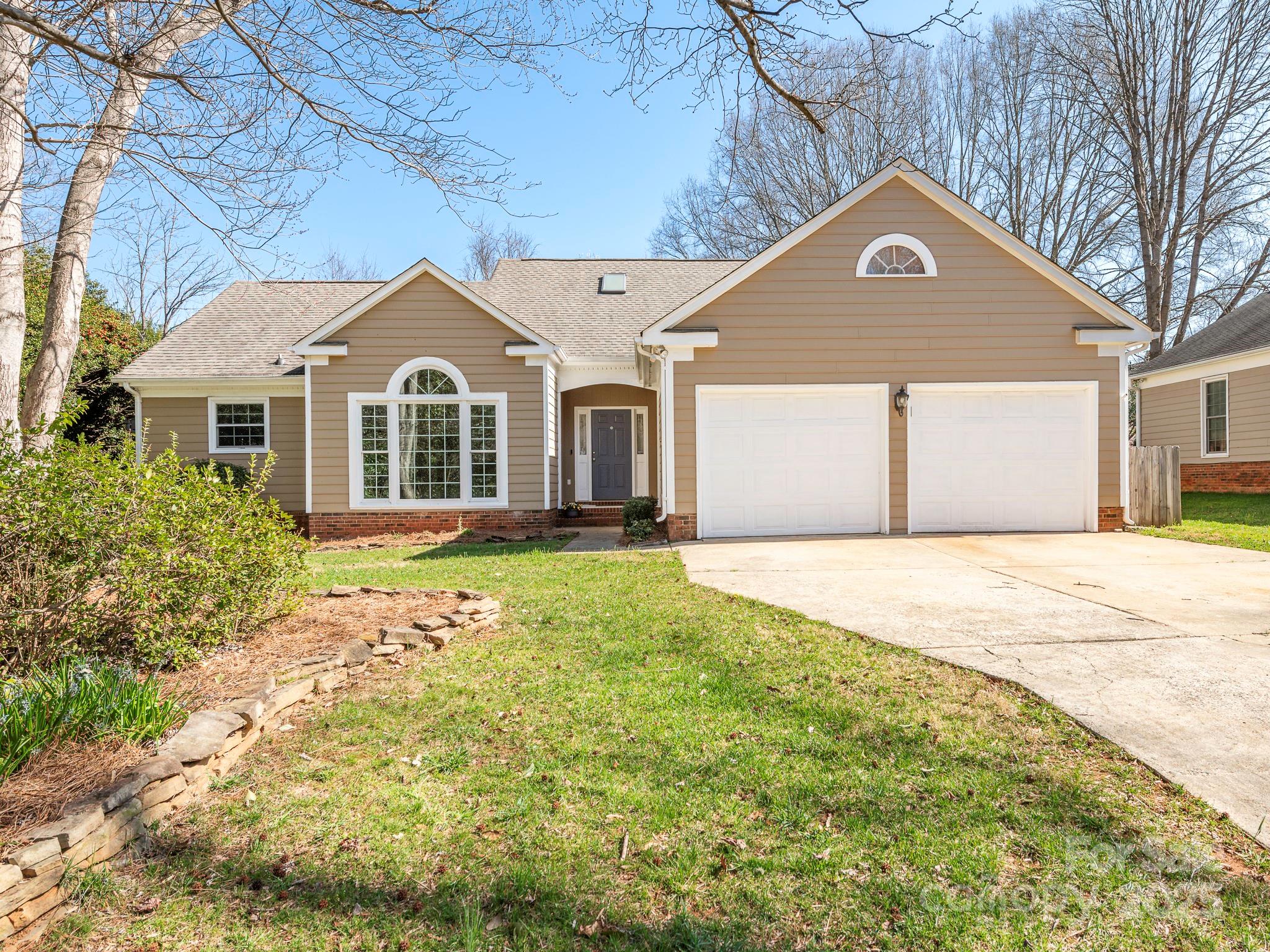 9307 Harlow Creek Road Huntersville, NC 28078