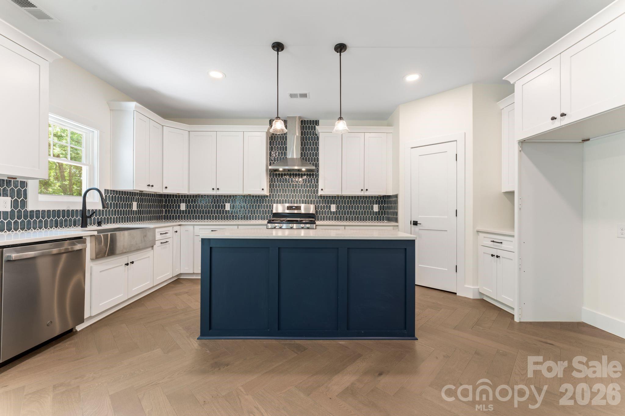 Image 18