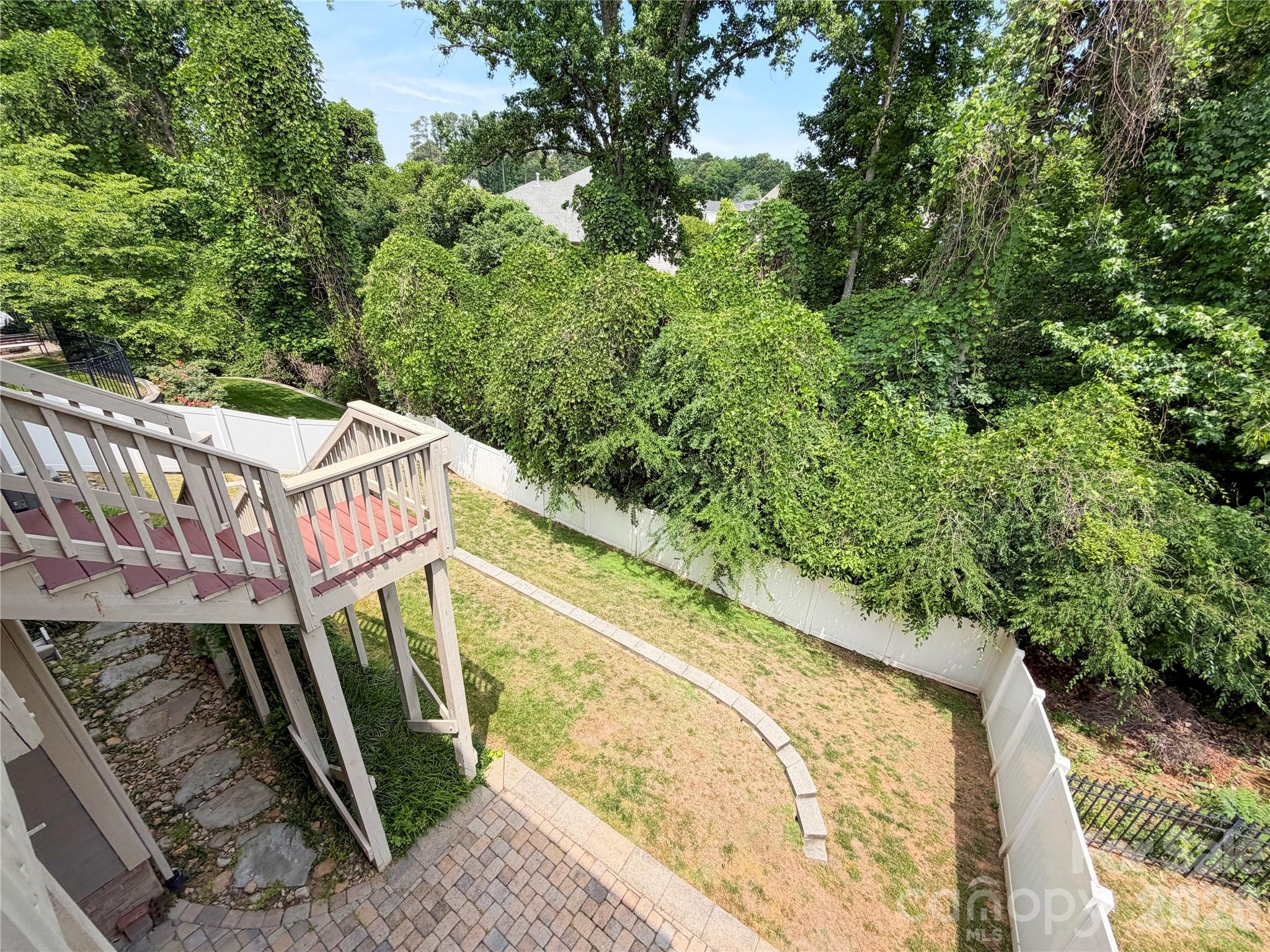 Image 33