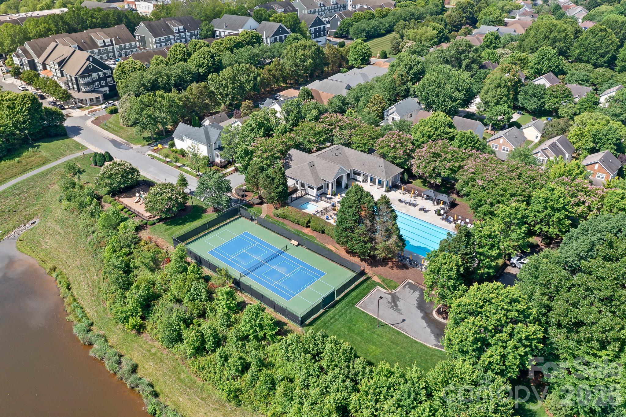 Image 44