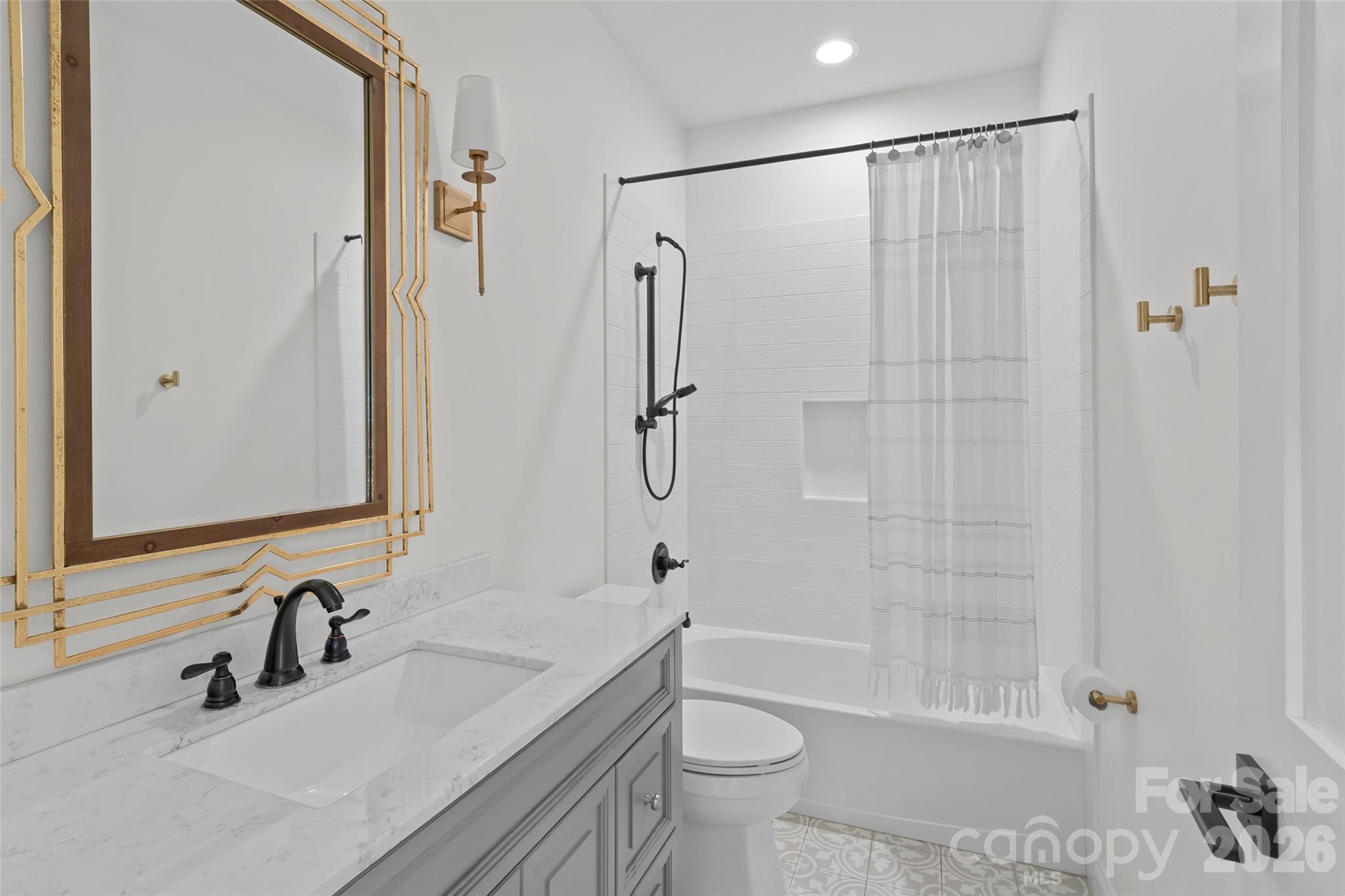 Image 33