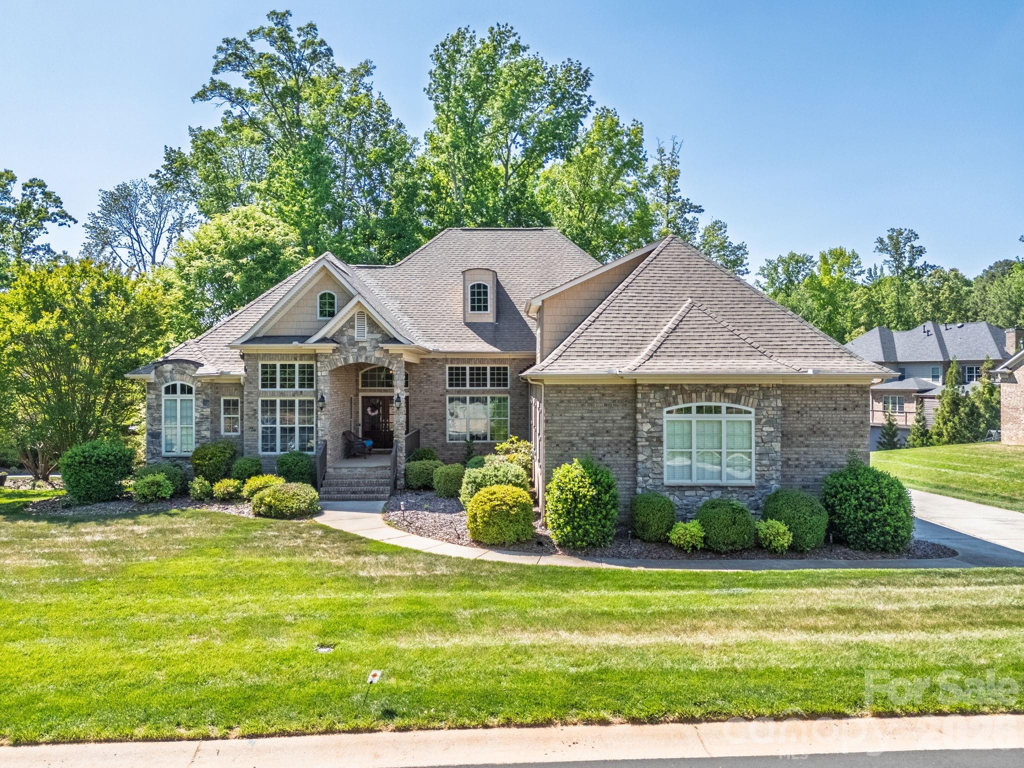3138 rappahannock Court Matthews, NC 28104