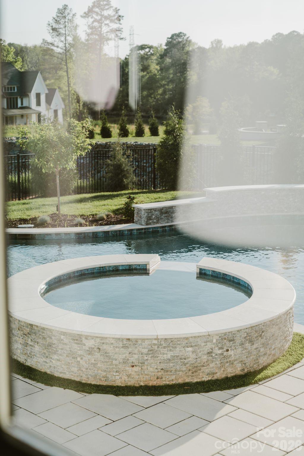 Image 18