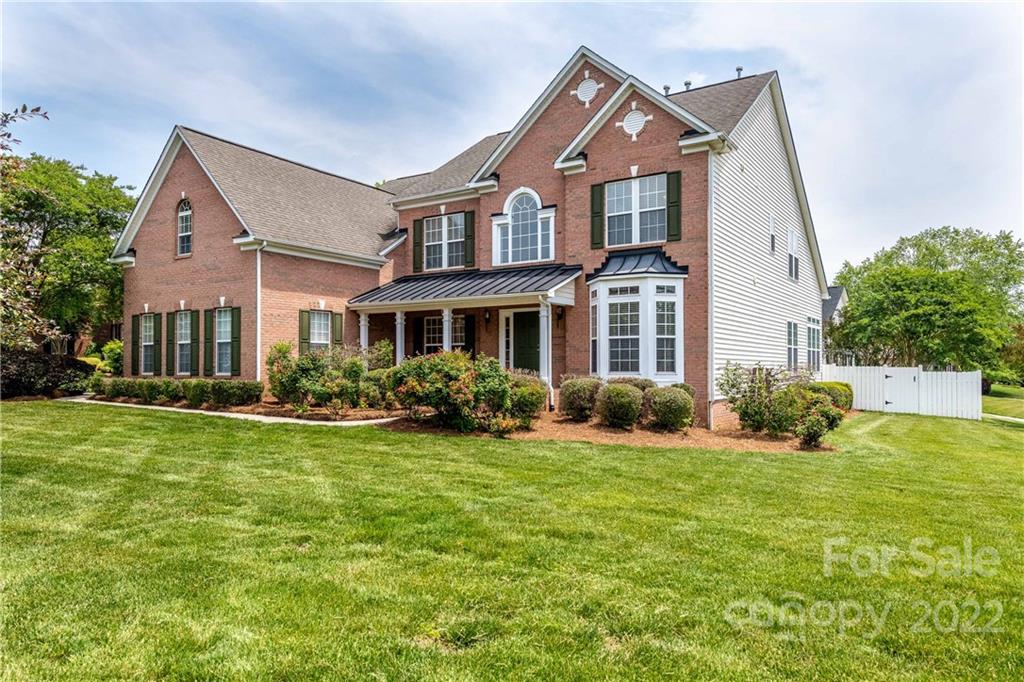 28104 Homes for Sale Weddington, NC