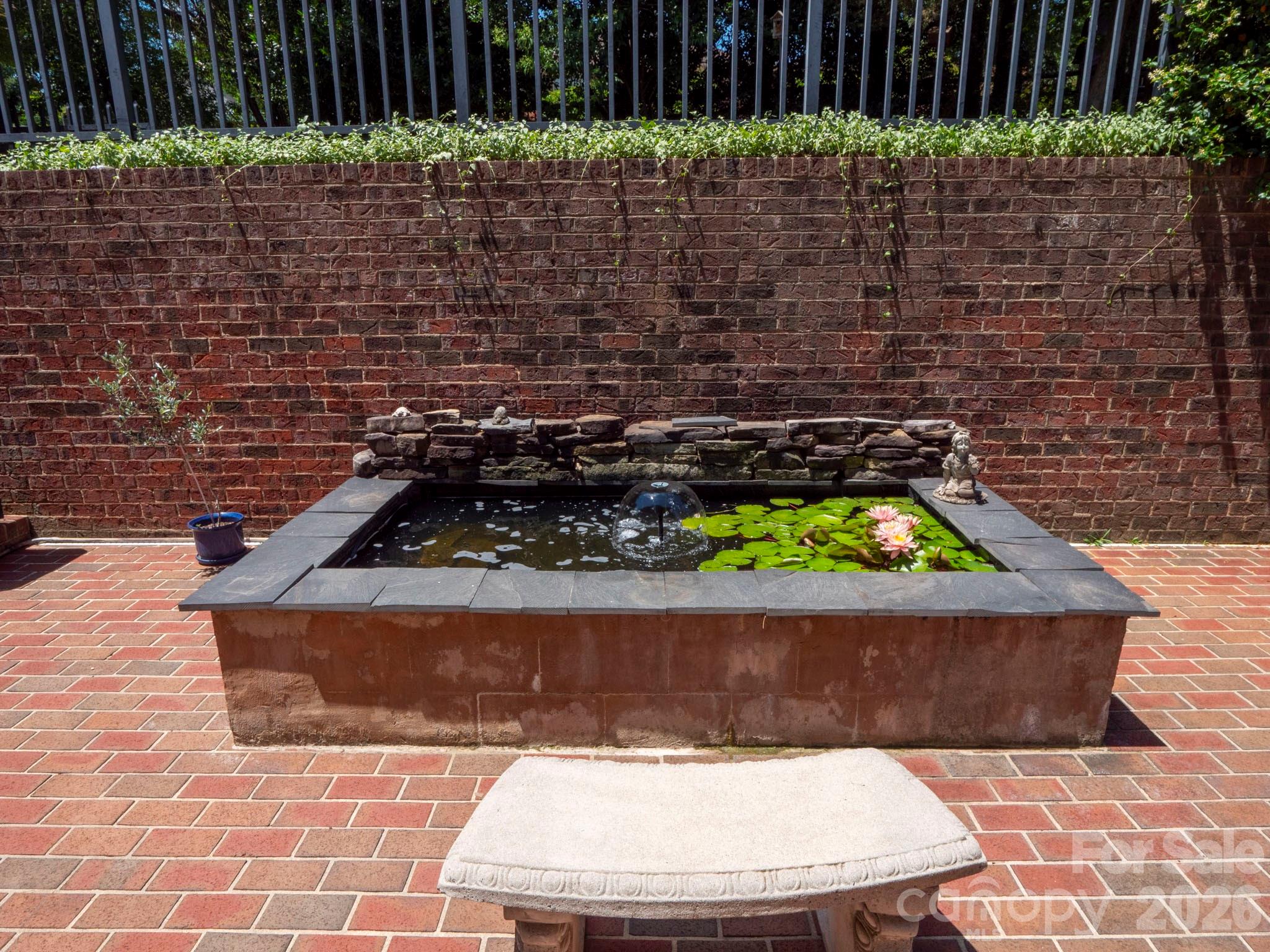 Image 40