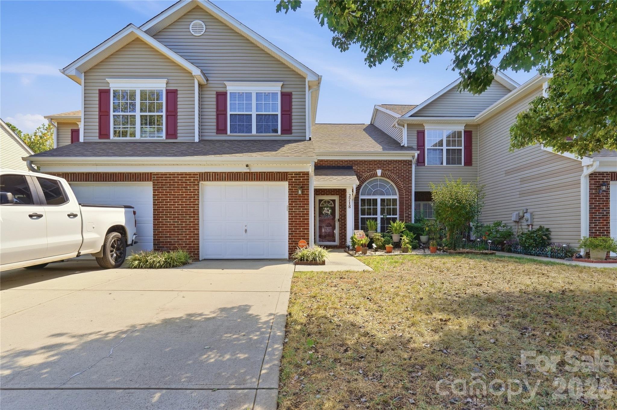 2718 Mill Valley Court Charlotte, NC 28105