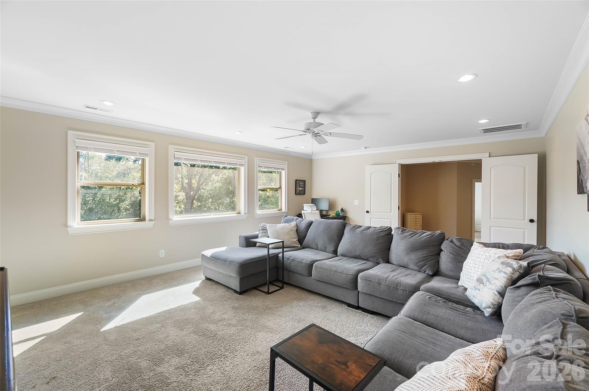 Image 33