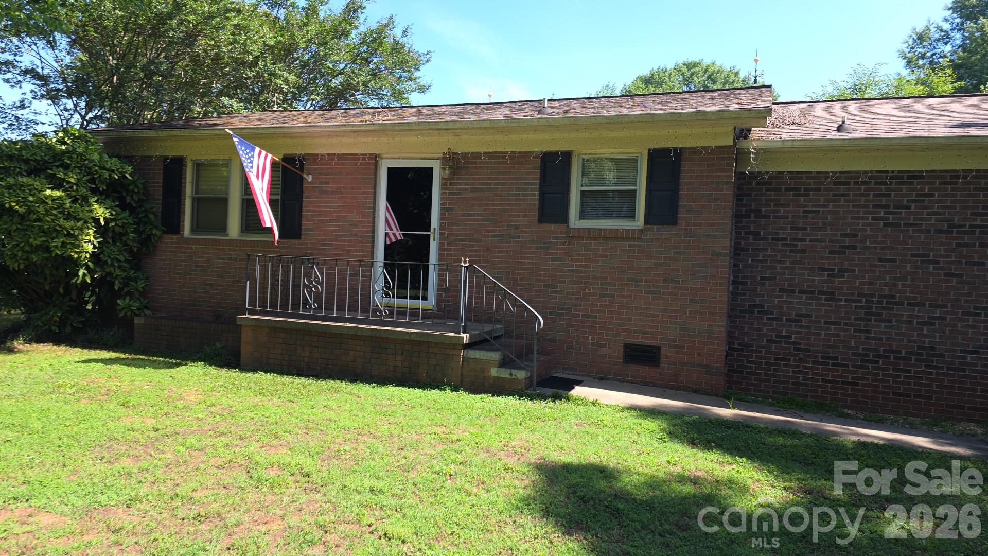 115 Sandstone Loop Mooresville, NC 28115