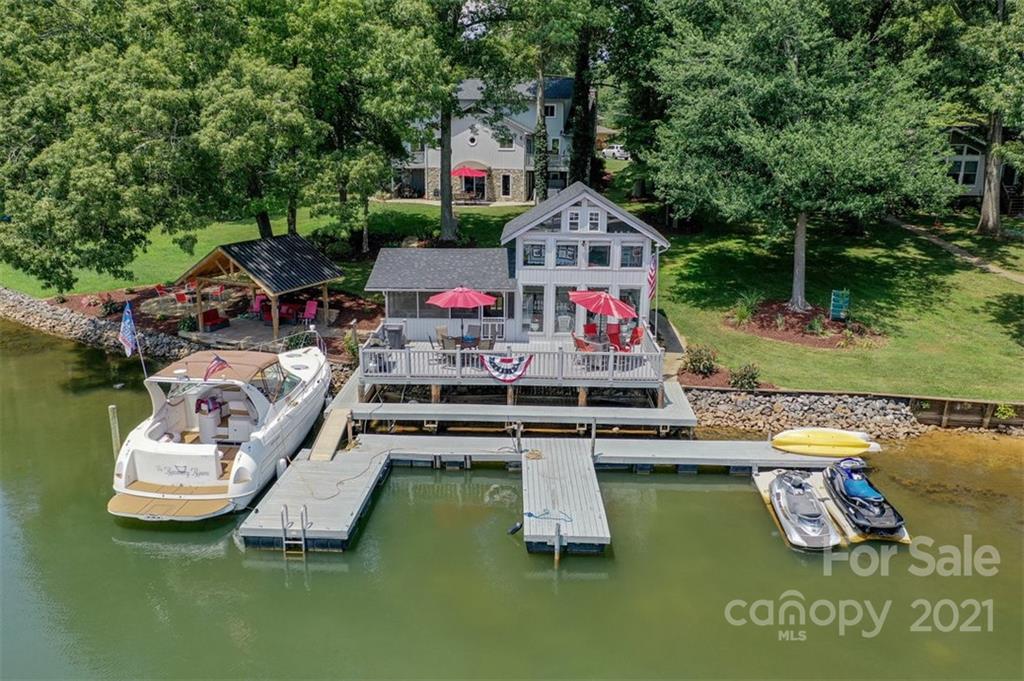 Waterfront Lake Norman Homes for Sale