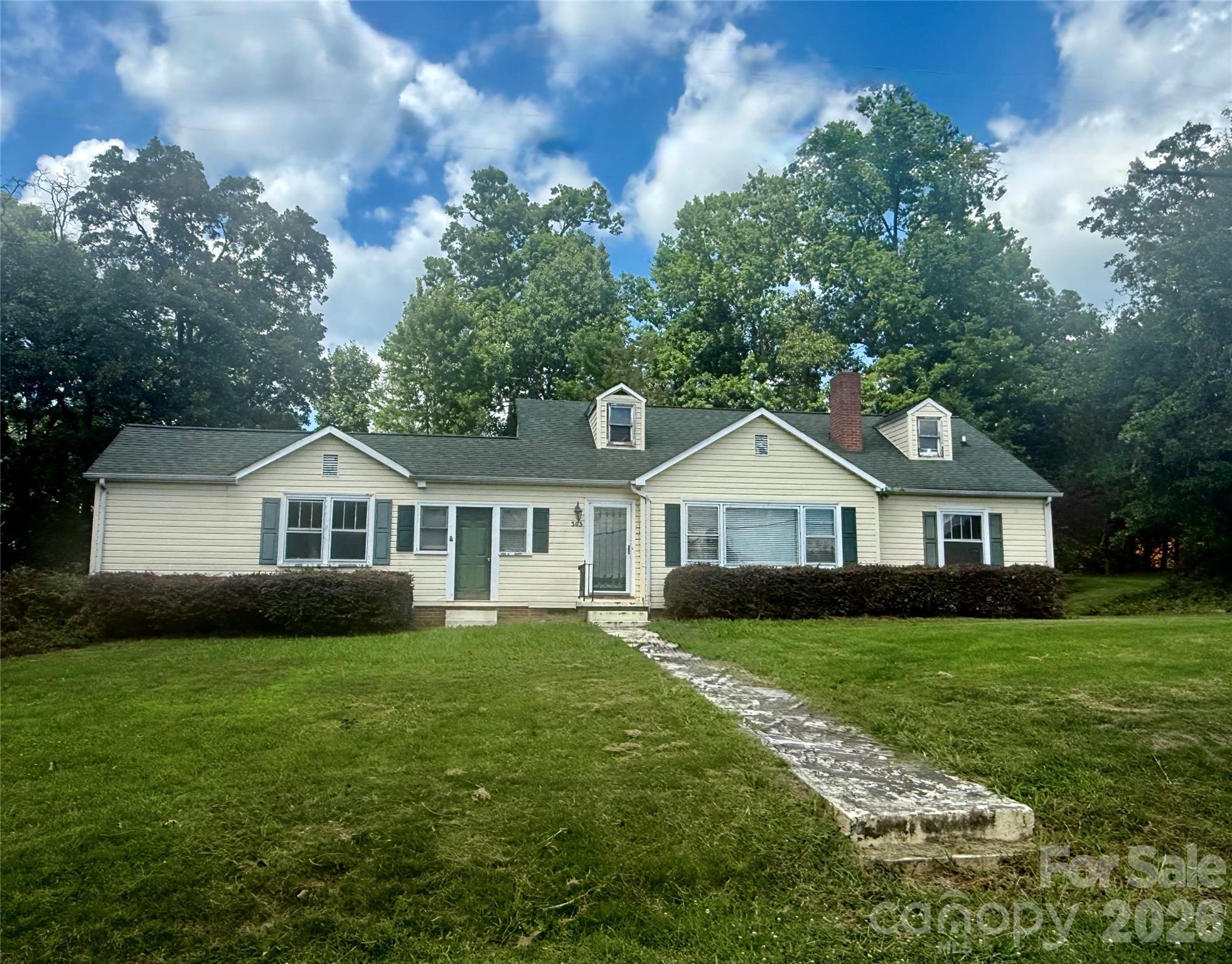 28120 Homes for Sale - Mount Holly, NC