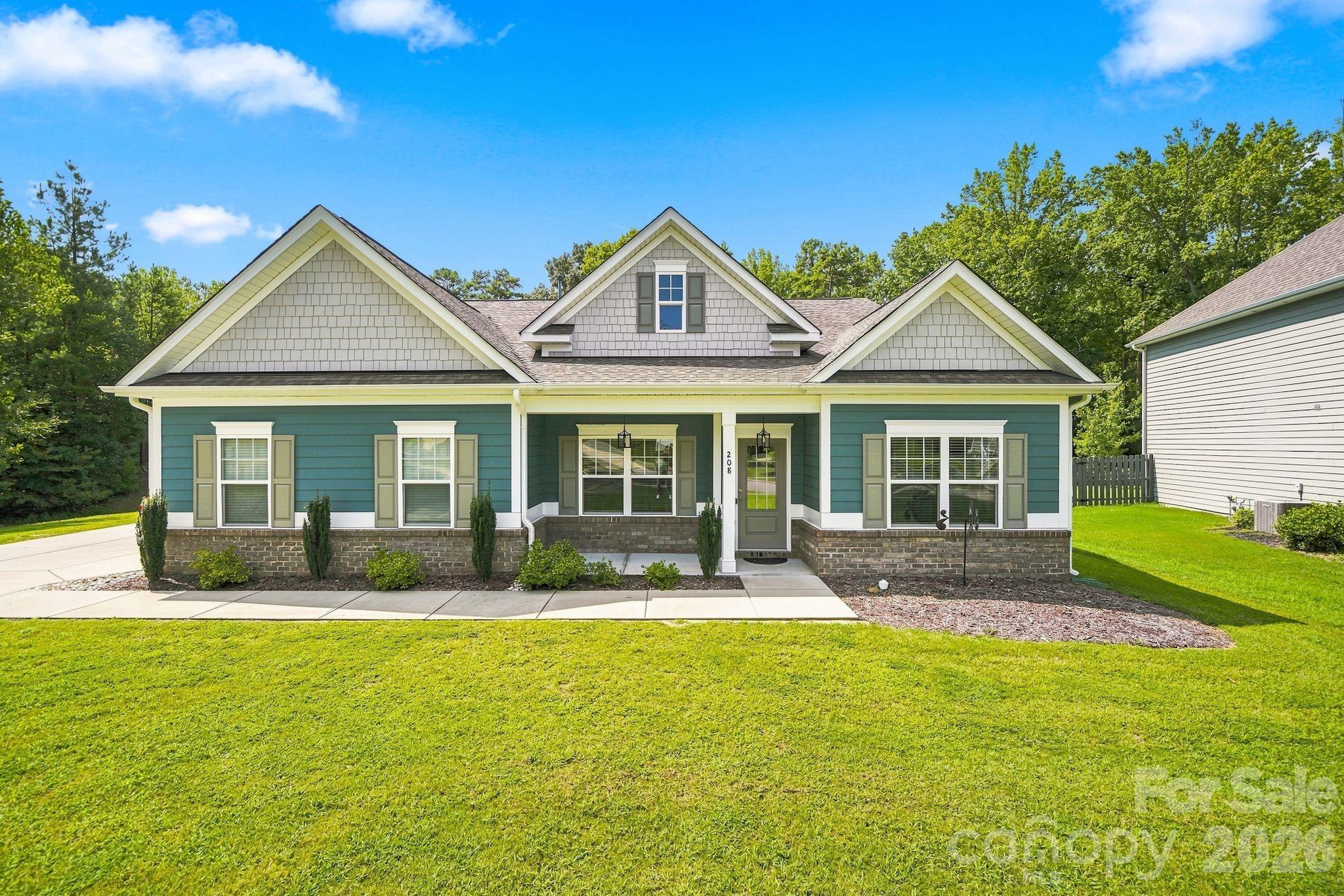 208 Clauser Road S Mount Holly, NC 28120