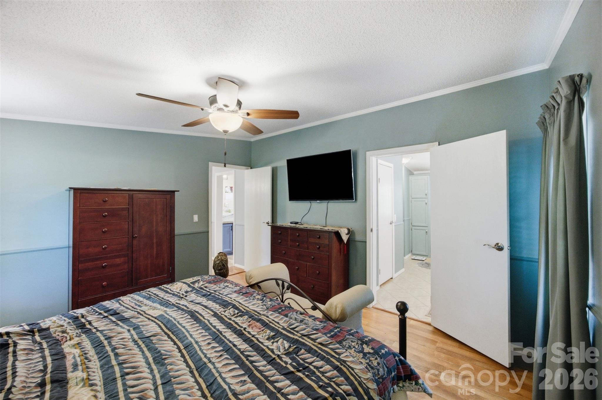 Image 10
