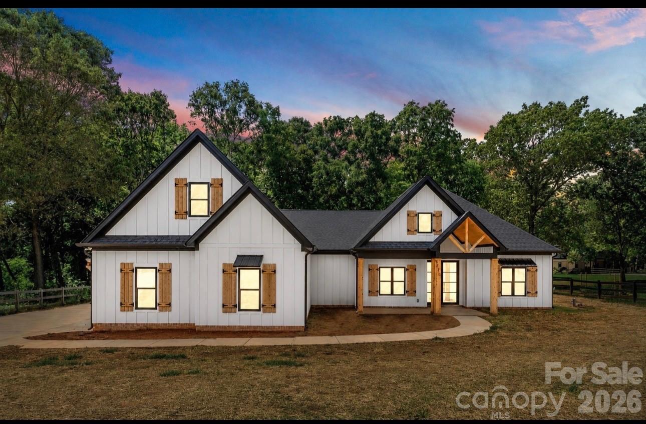 10013 Mini Ranch Road Waxhaw, NC 28173