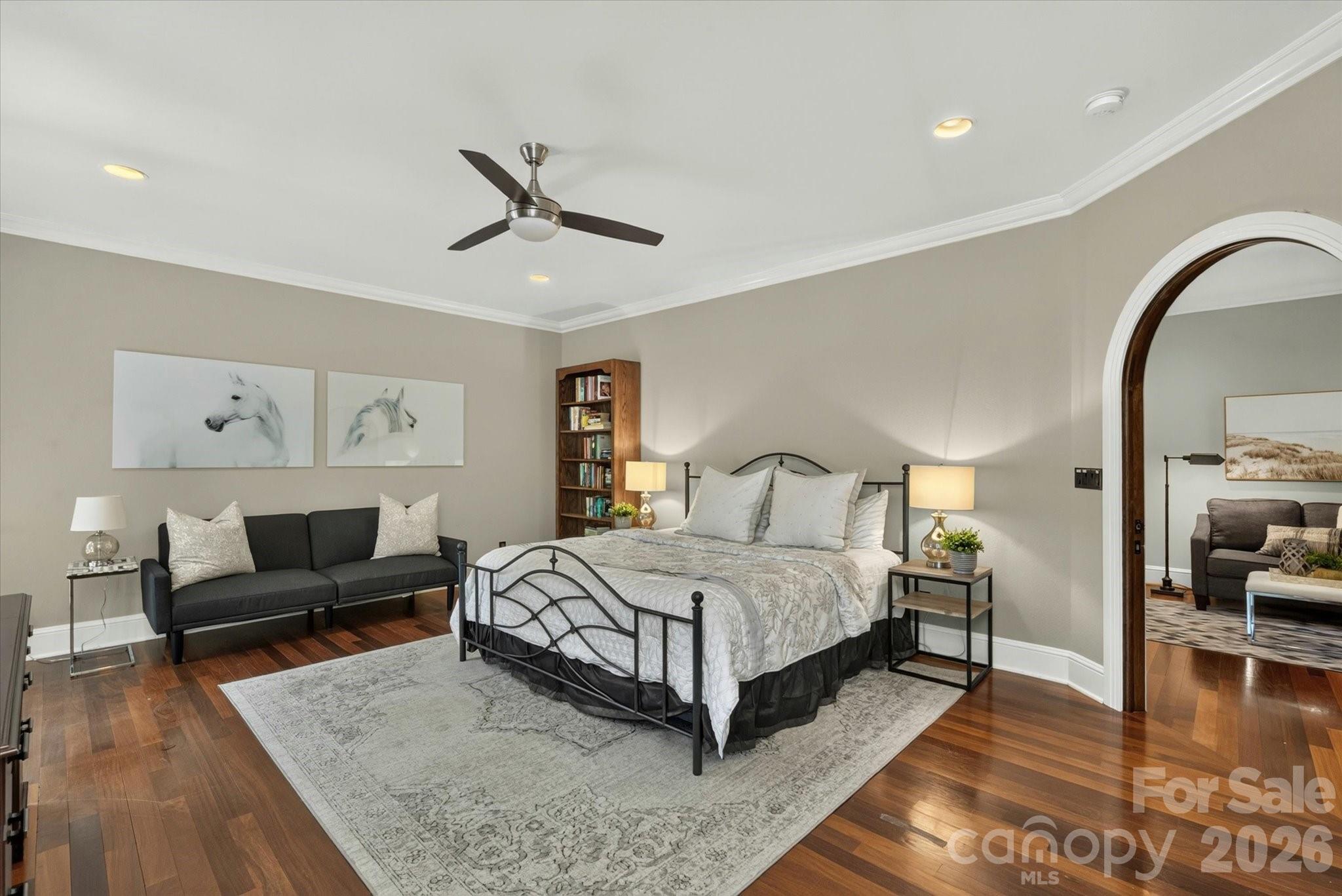 Image 33