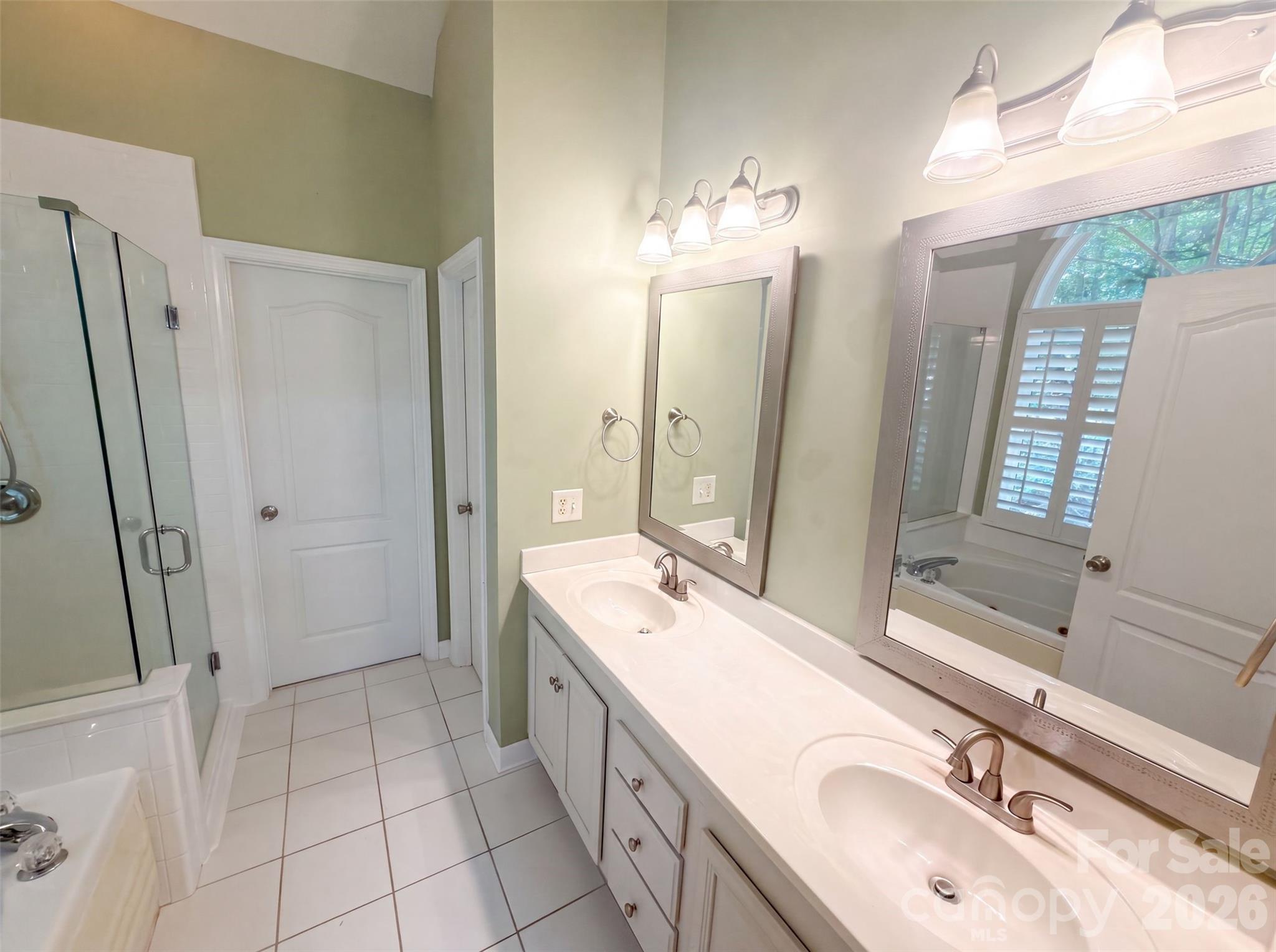 Image 14