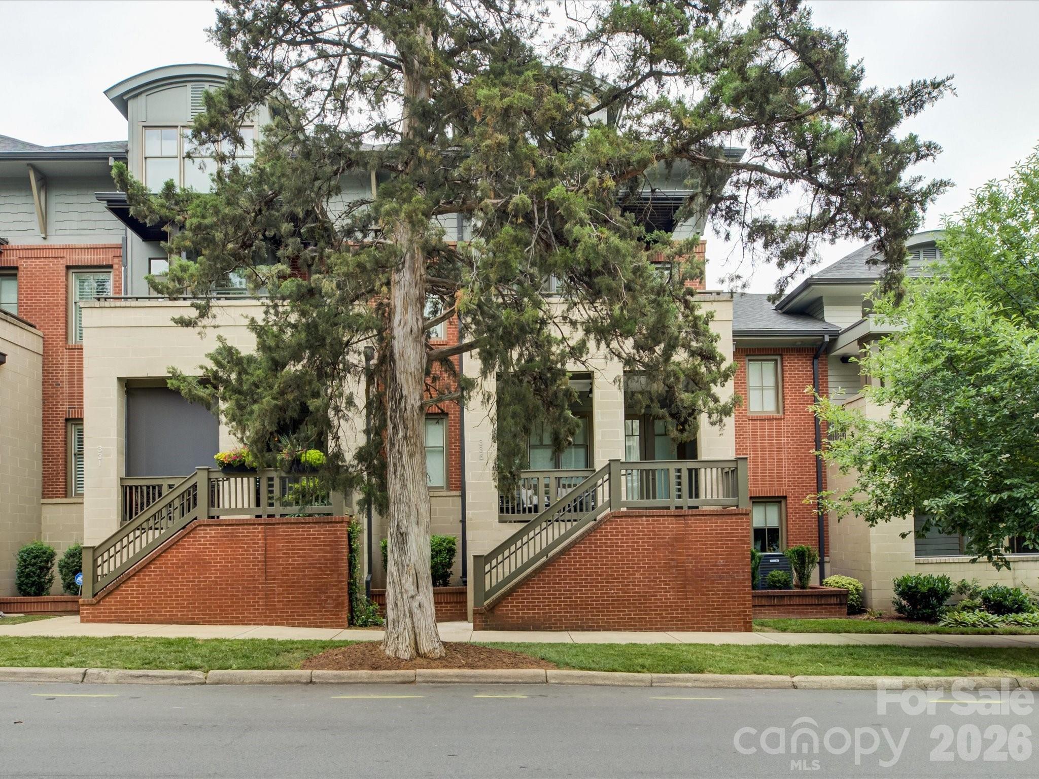 335 E Tremont Avenue Charlotte, NC 28203