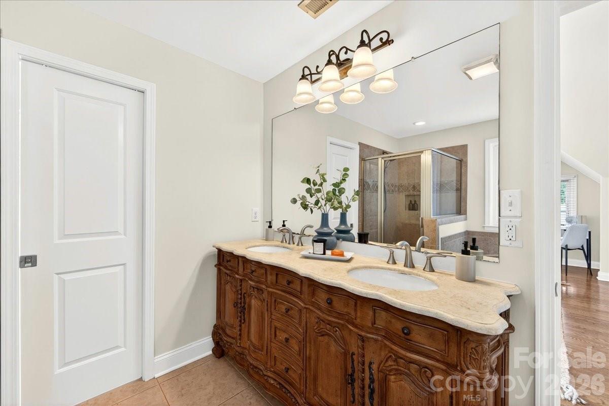 Image 35