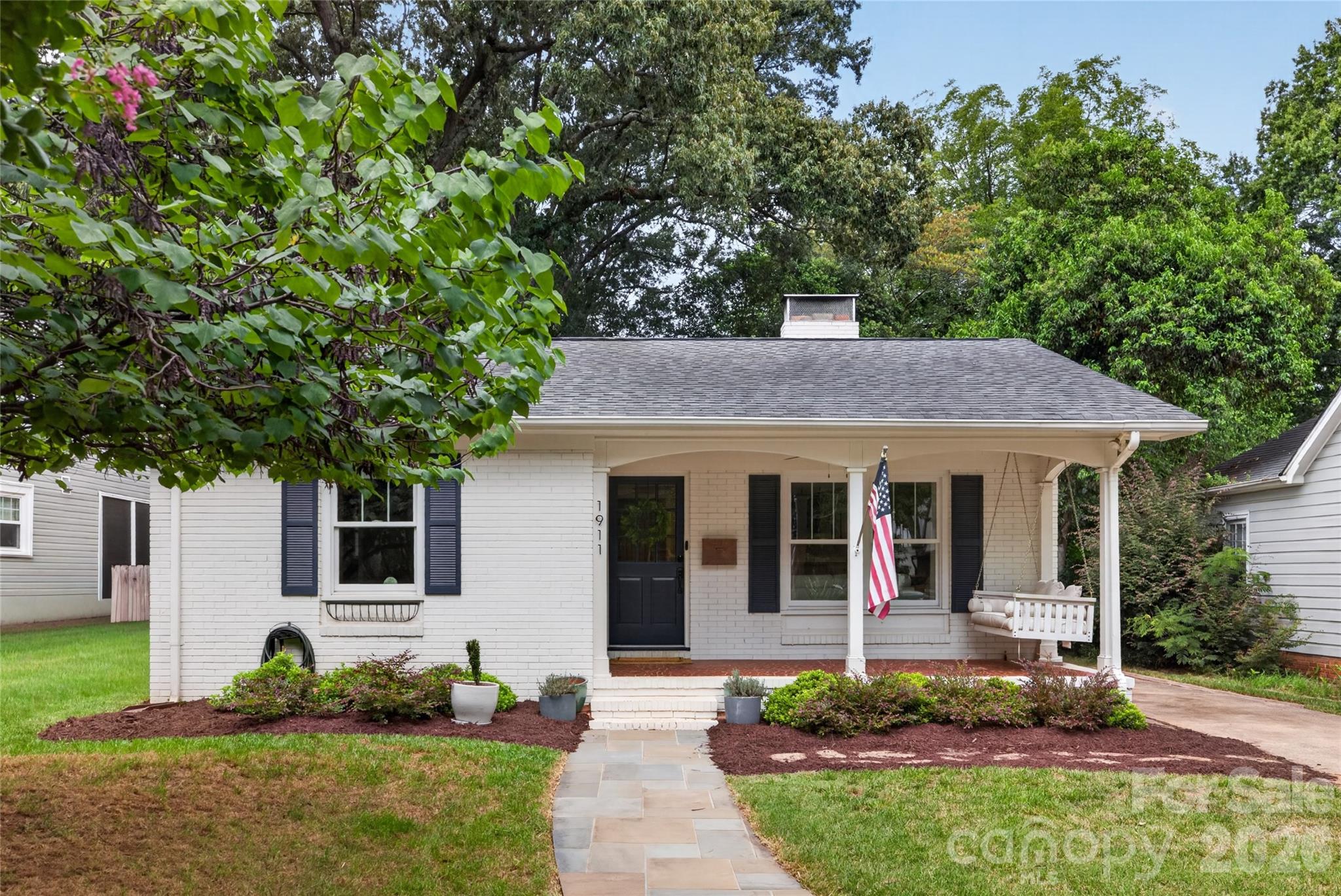 1911 Club Road Charlotte, NC 28205