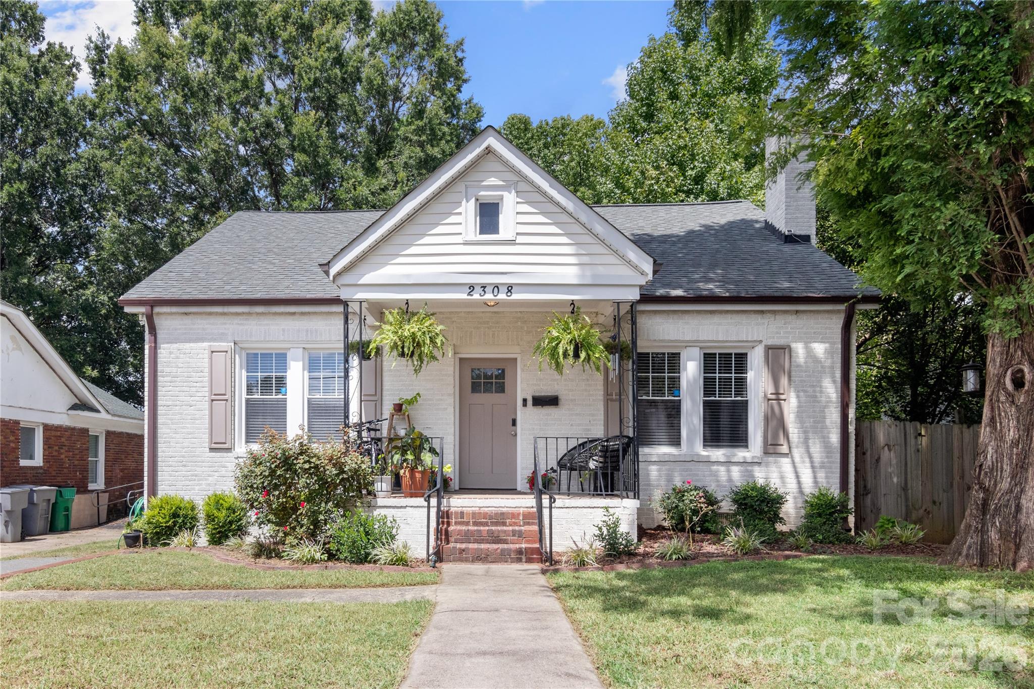 28206 Homes for Sale - Charlotte, NC