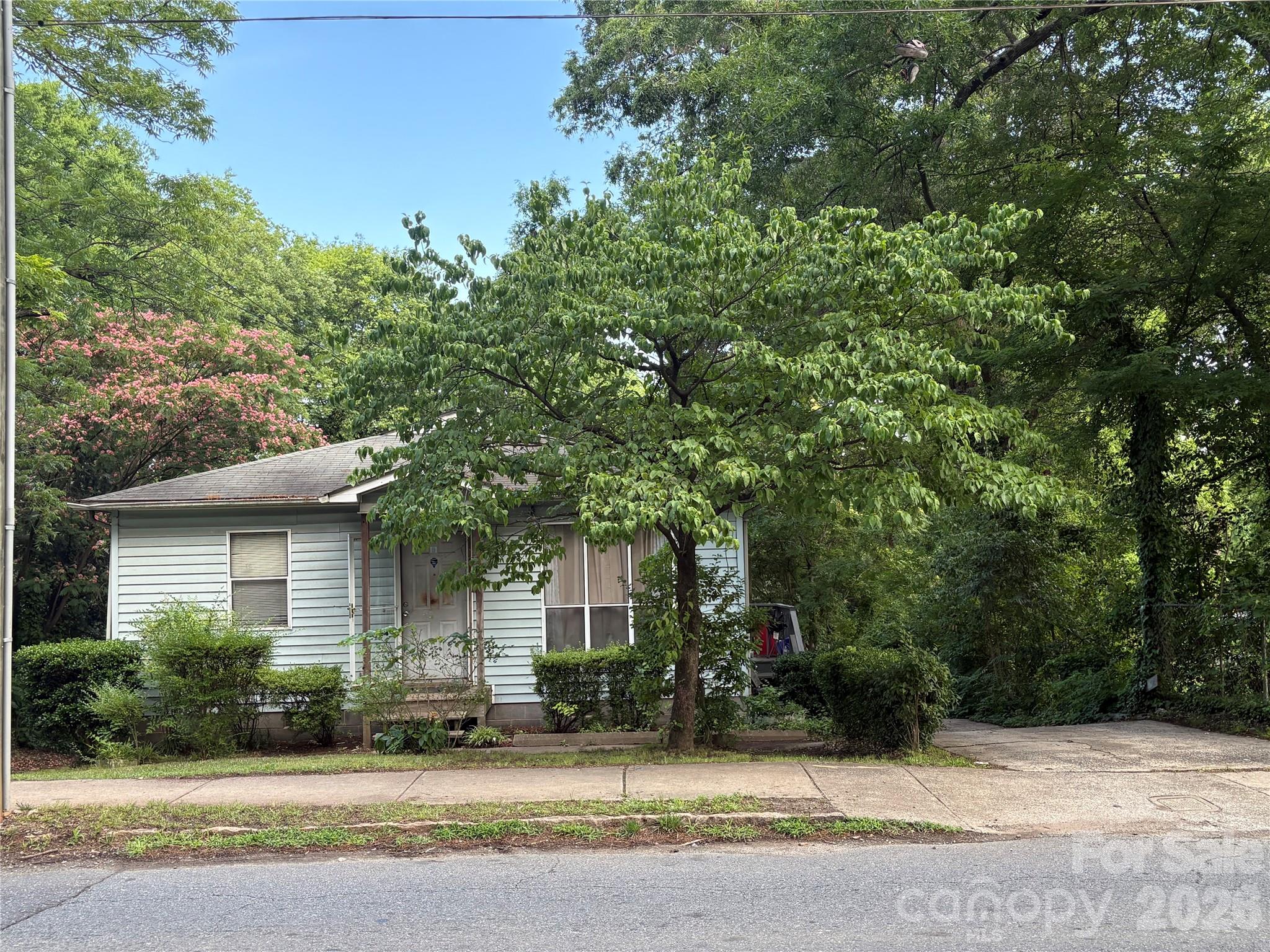 28206 Homes for Sale - Charlotte, NC