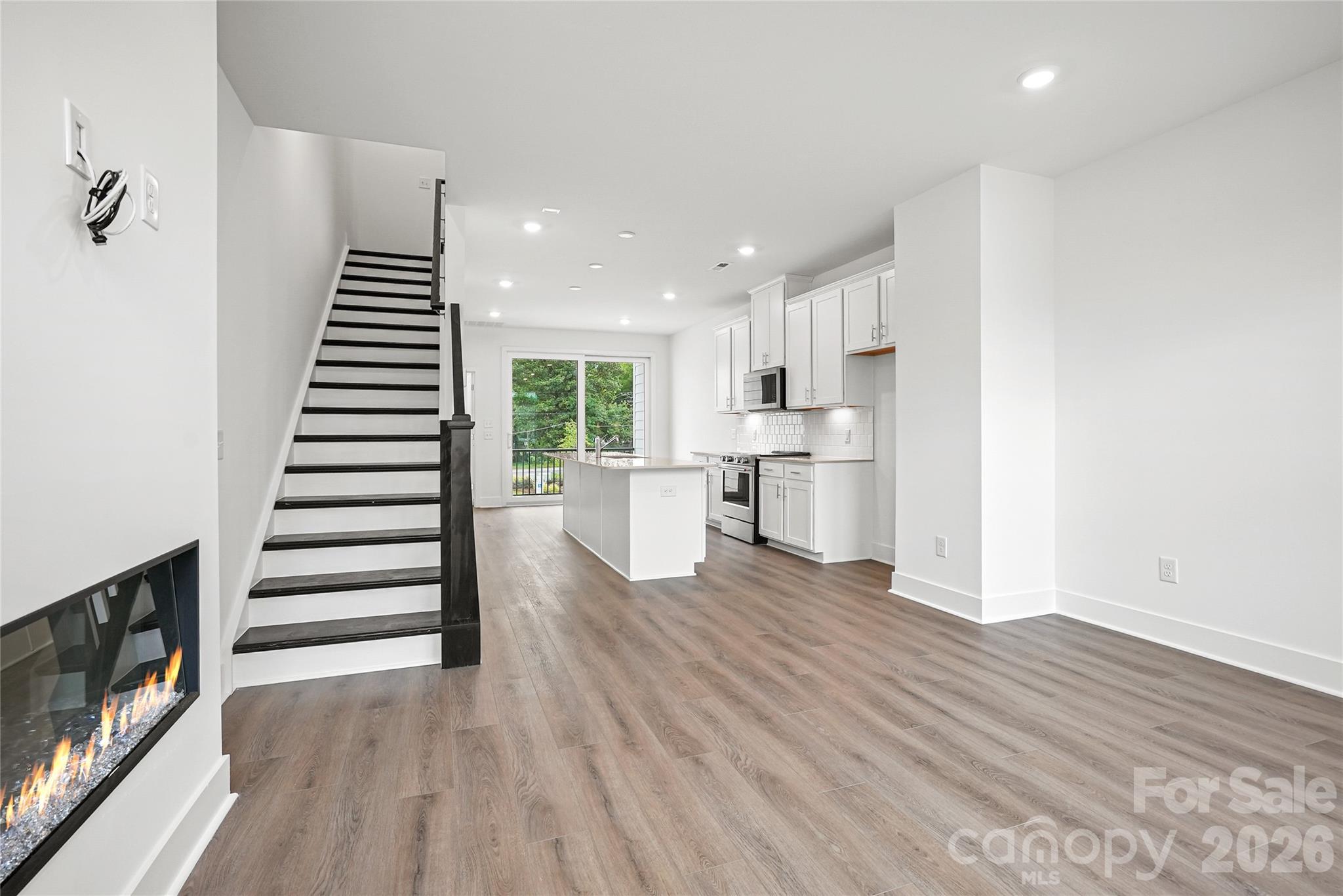 Image 19