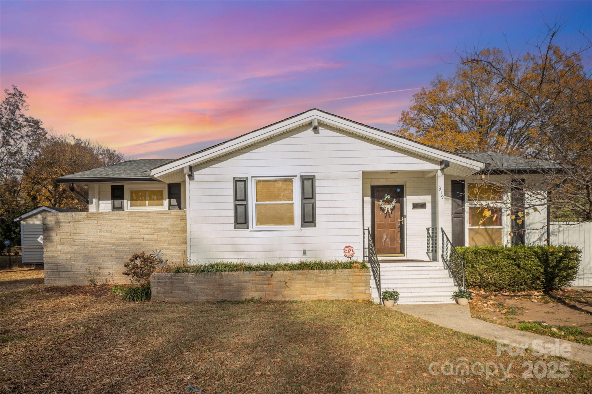 319 Scaleybark Drive Charlotte, NC 28209