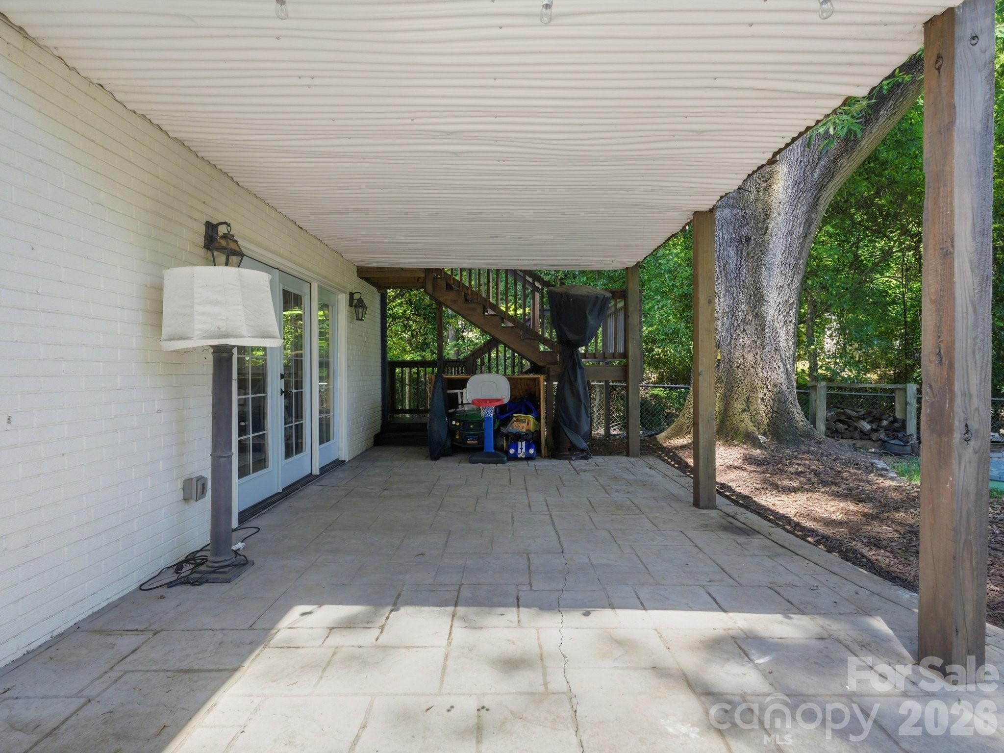 Image 32