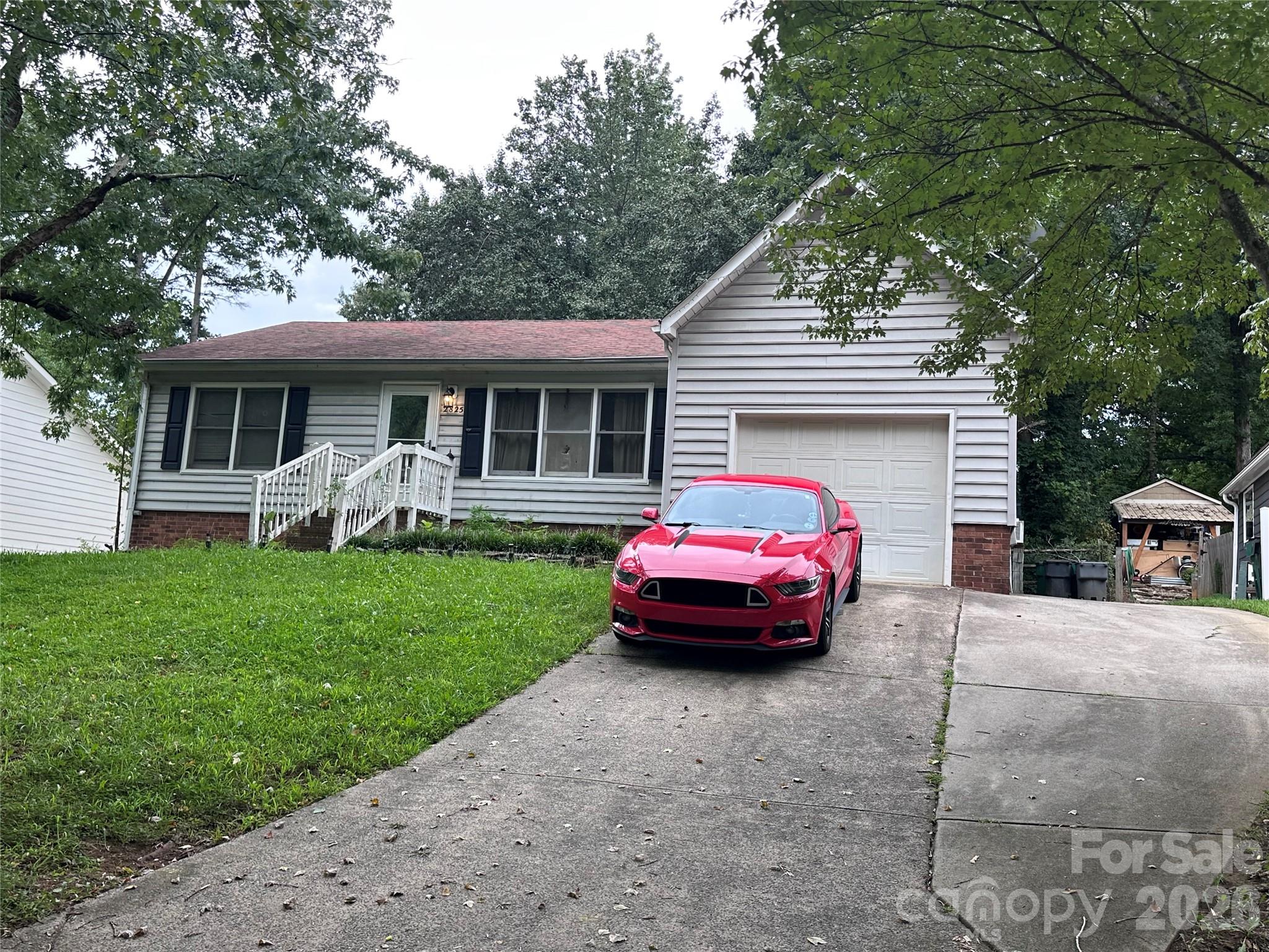 2825 Allenton Trails Lane Charlotte, NC 28212
