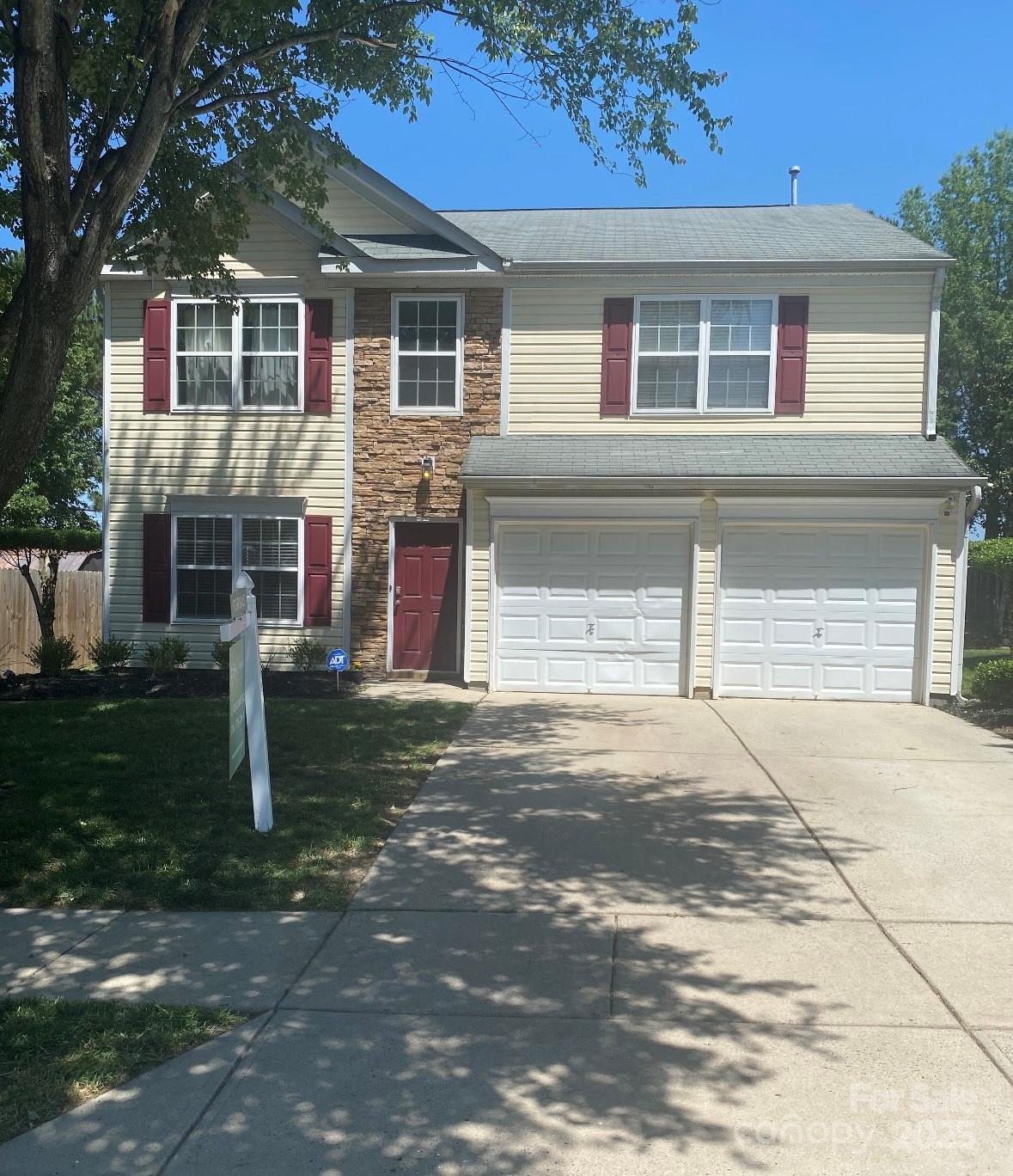 10431 Plantain Court Charlotte, NC 28213