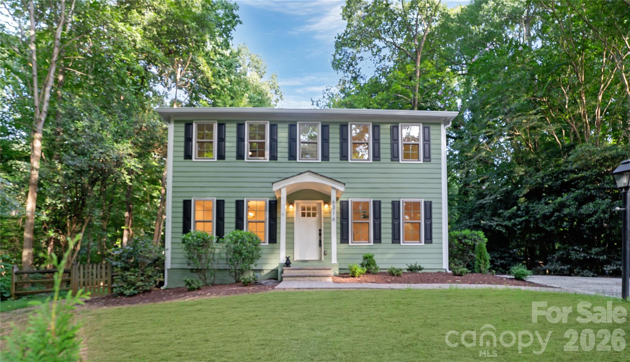 6316 Grove Park Boulevard Charlotte, NC 28215