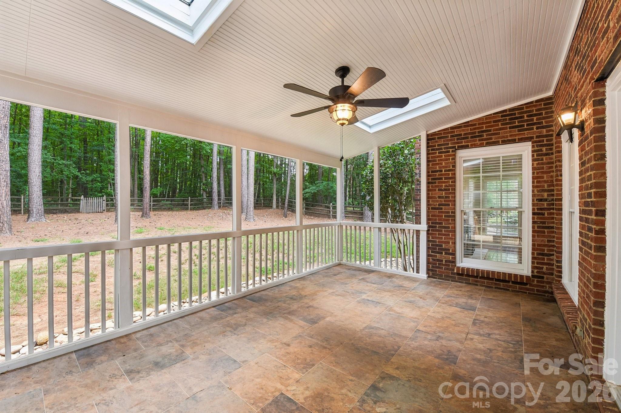 Image 32