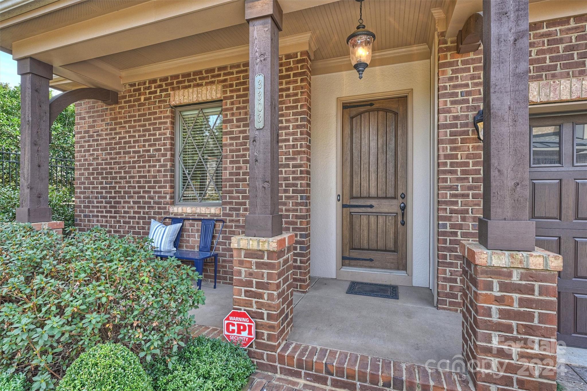3303 Smith Point Court Charlotte, NC 28226
