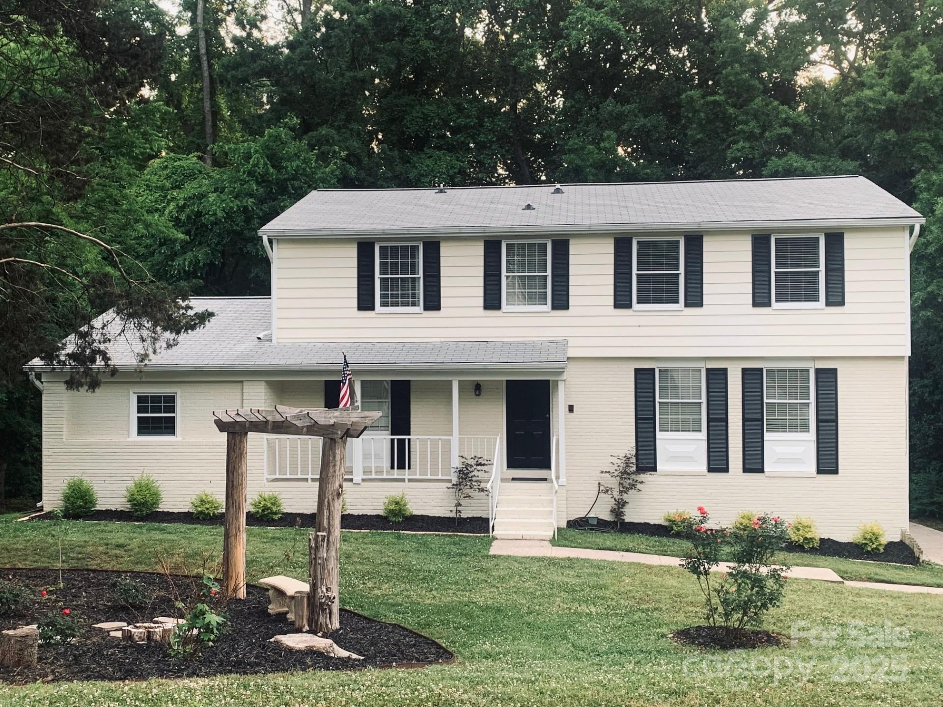 7016 Wannamaker Lane Charlotte, NC 28226