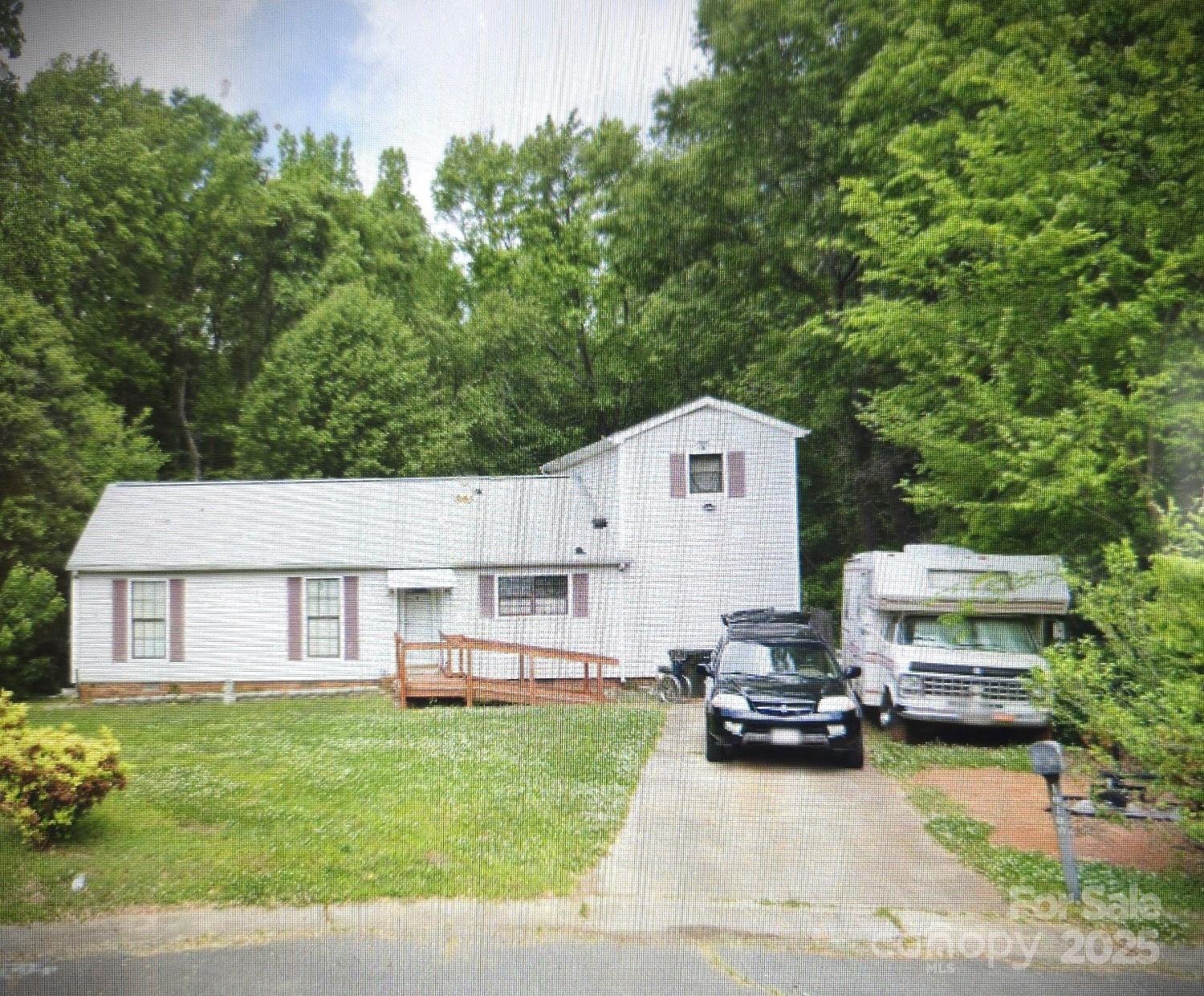 10100 Cromarty Lane Mint Hill, NC 28227