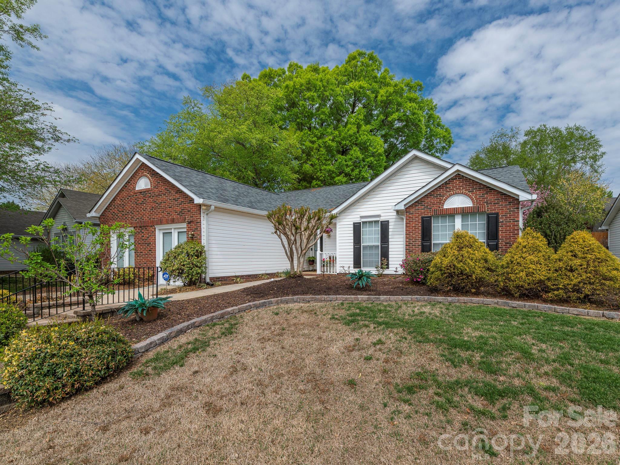 5519 Haybridge Road Charlotte, NC 28269