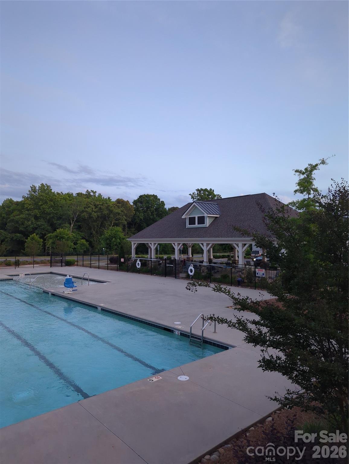 Image 32