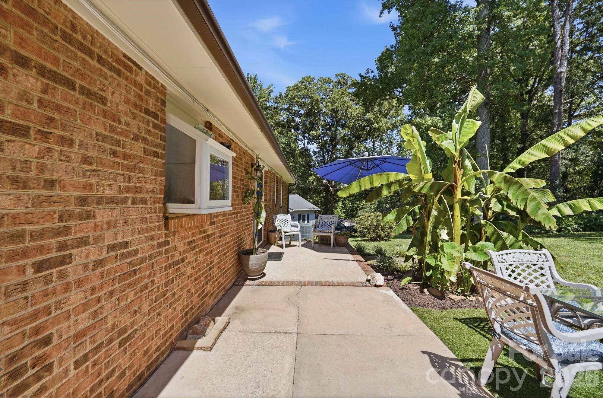 Image 32