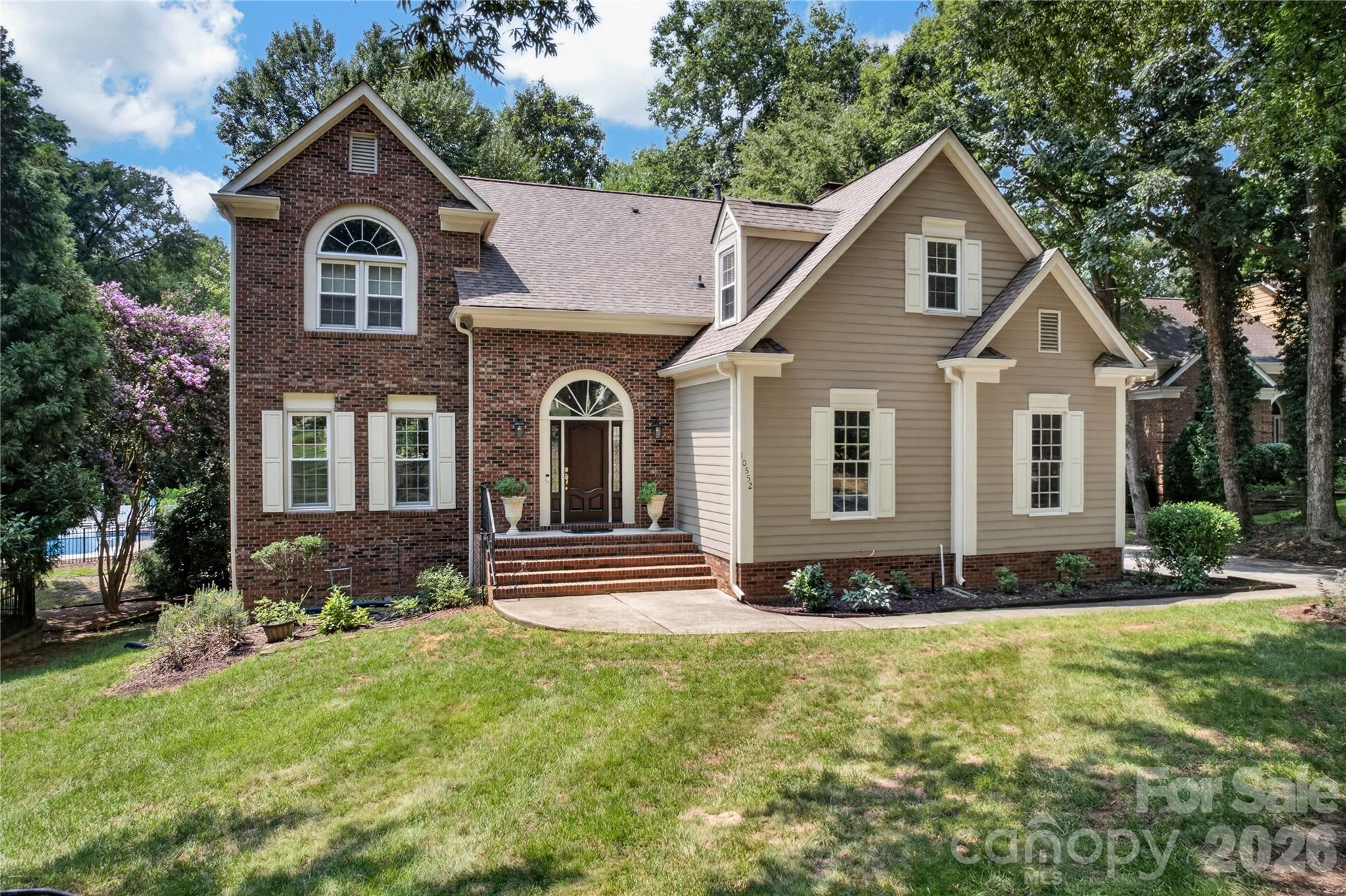10552 Providence Arbours Drive Charlotte, NC 28270
