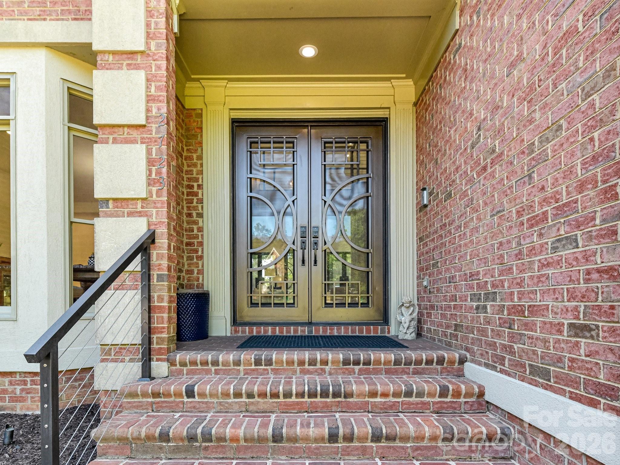 Image 10
