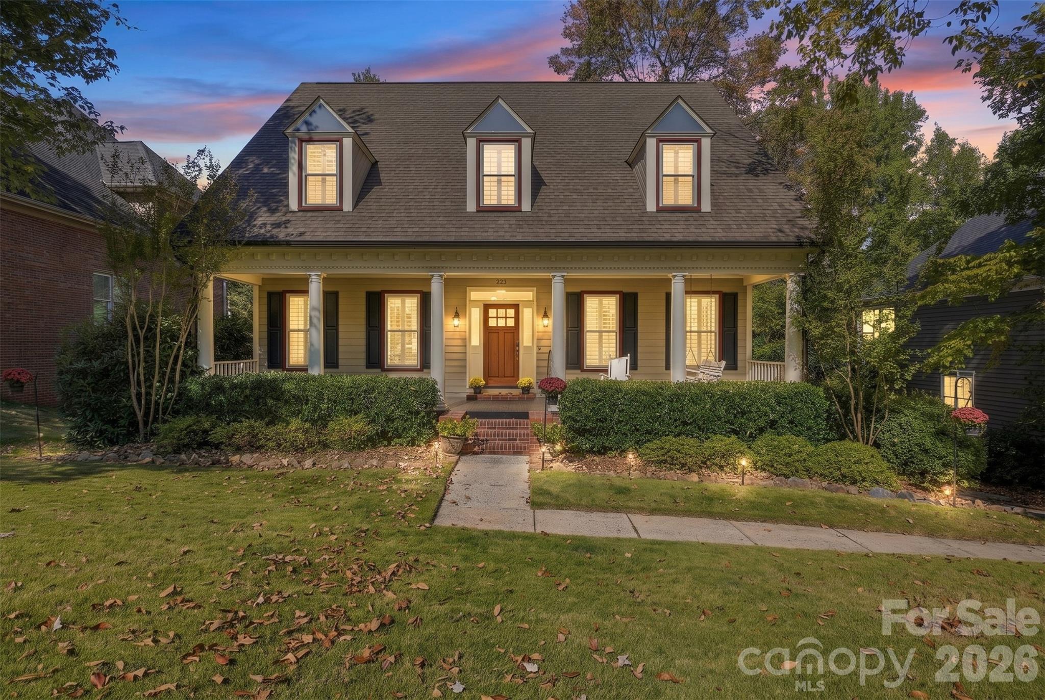 223 N Brackenbury Lane Charlotte, NC 28270
