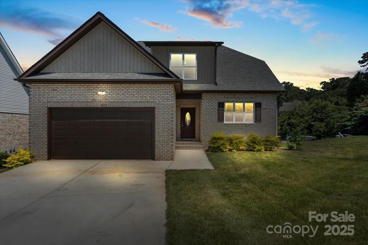 1033 12th Avenue Drive NW Hickory, NC 28601