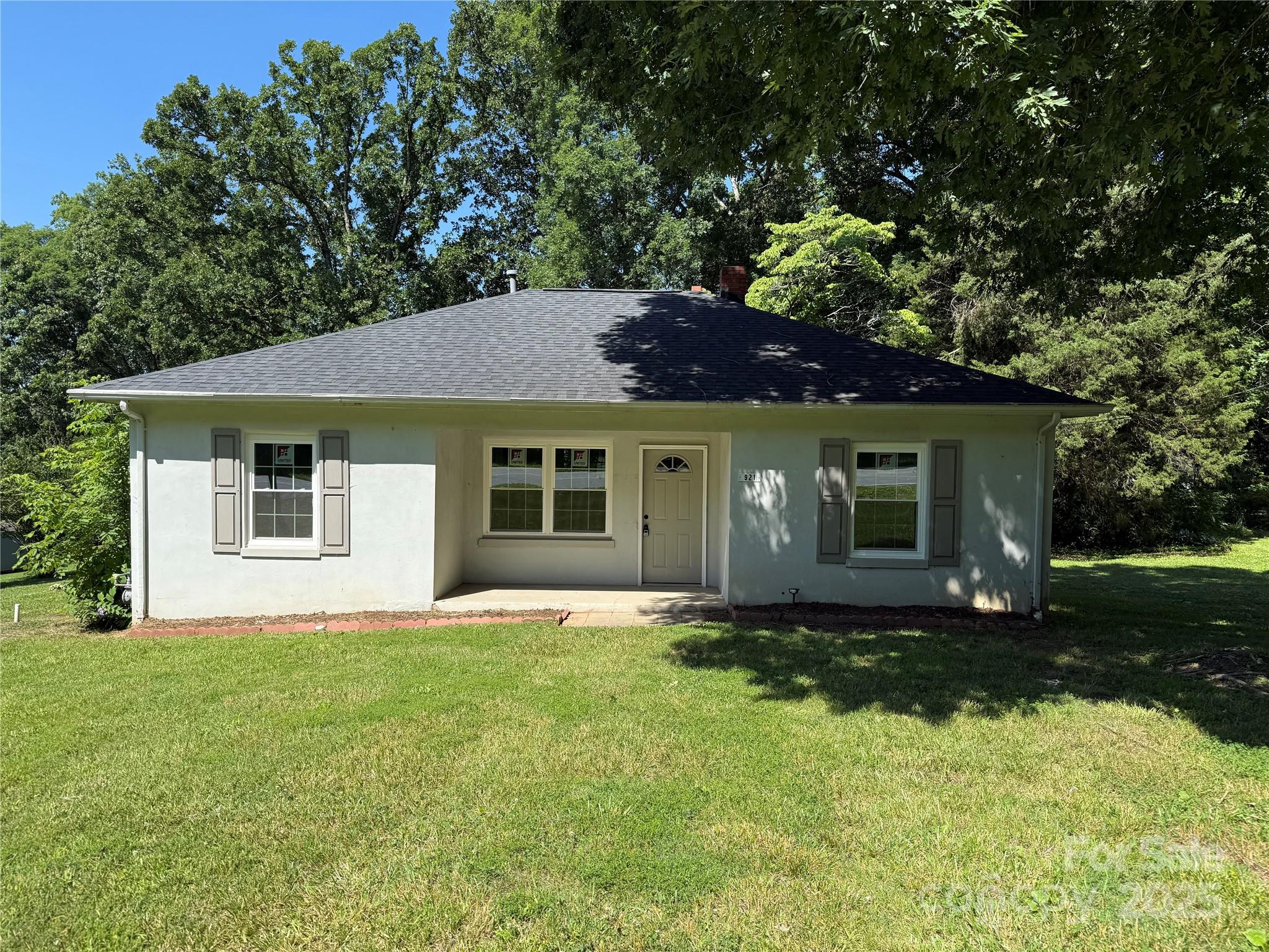 921 Spencer Road NE Conover, NC 28613