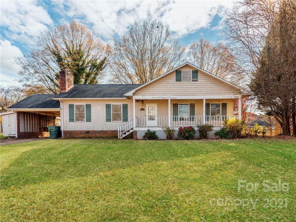 Master Bedroom on Main Level Homes Conover, NC