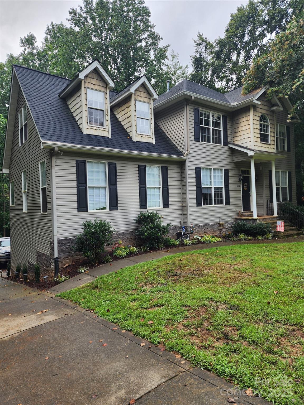 606 Nelly Green Circle Statesville, NC 28625